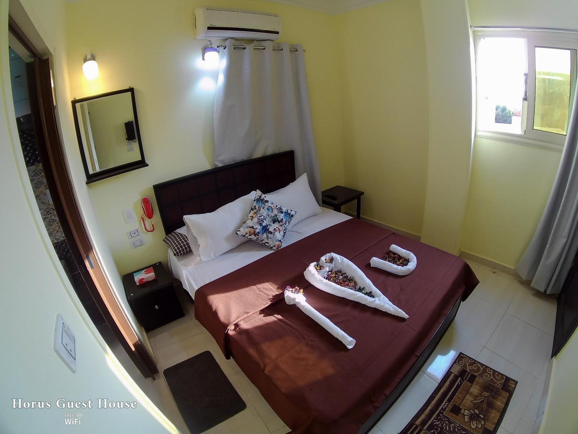 Horus Guest House Pyramids Kafret el-Gabal المظهر الخارجي الصورة